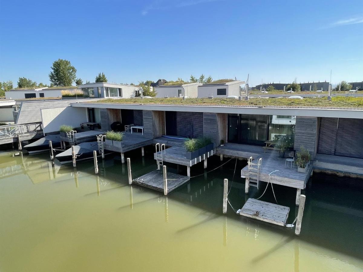 Ferienhaus Am See Neusiedl Neusiedl am See Exterior foto