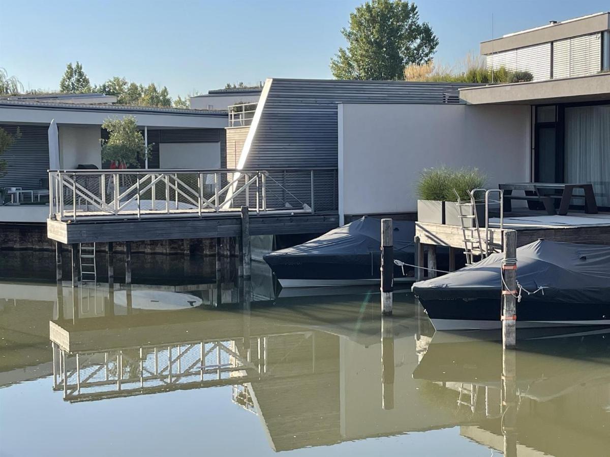 Ferienhaus Am See Neusiedl Neusiedl am See Exterior foto